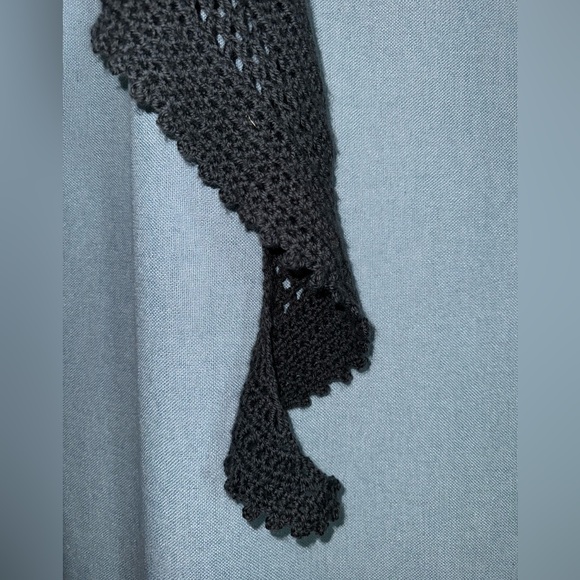Crochet Charcoal Shoulder Shrug. Handmade. - Picture 3 of 4